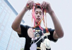 Çinde altın madalya ne işe yarar ?