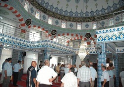 Kadirli Miraç Camii yenilendi