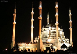 Adana'da hatimle teravih kılınacak camiler
