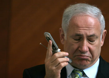 Netanyahu'ya baskın için 'Özür Dile' tavsiyesi