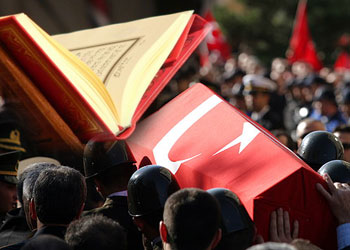 Yaralanan 5 askerden 2'si şehit oldu