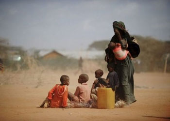 Afrikalı çocuklar 'umut yolunda' ölüyor