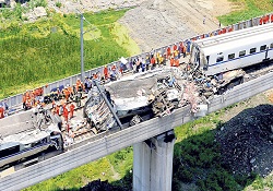 Hızlı tren faciasında sinyalizasyon hatası
