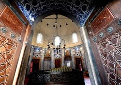 Eyüp Sultan Türbesi Ramazan'da kapalı