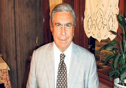 Hurda kâğıdını satamayan getirsin, biz alacağız