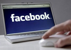 100 liseli gençten 91'i Facebook'ta!