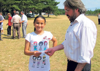 Kazandığı altını Somali'ye gönderdi