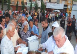 İftarları Vatandaşlarla Yapmak En Büyük Amacımız