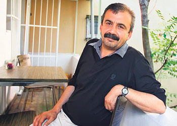 Bediüzzaman Kürt sorununa çözümde öncü