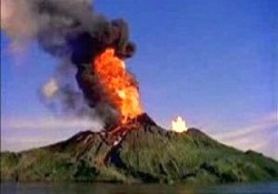 Endonezya'da yanardağ faaliyete geçti