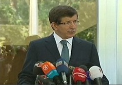 Davutoğlu'dan Fransa'ya uyarı