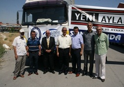 Konya’dan Somali’ye dokuz TIR dolusu yardım