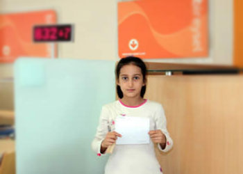 Kocaman yüreğinden küçük çocuklara yolladı