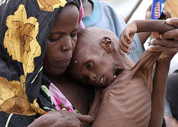 Afrikalı annelerin peşini bırakmayacak tercih