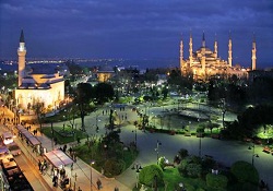 Sultanahmet parktı, şimdi meydan oldu
