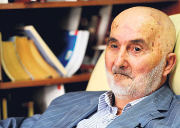 Cevşeni gözüyaşlı okur, ihtilaf çıkarırdı!