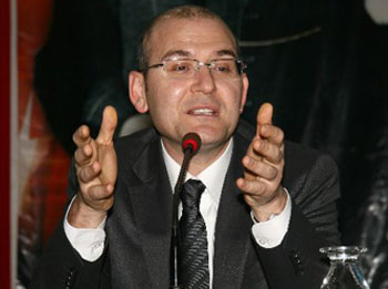 Namaz kılarken acizliğimi hissediyorum