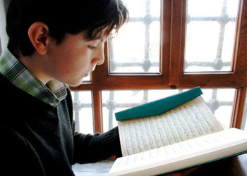 Kur’an-ı Kerim eğitimi yasağına protesto