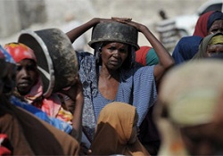 Yardım taşıyan gemiler Somali'ye ulaştı