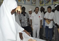 Doktorlar bayramda Somali'de