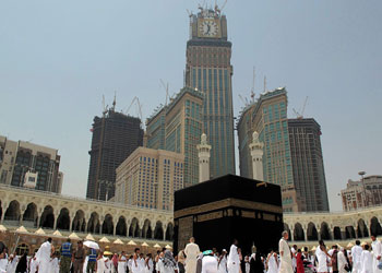 32 dalda rekorlu saat kulesi Mekke’de açılıyor