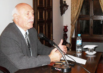 Müslüman her fakiri düşünmek zorunda