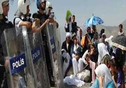 Çocuklarımız ölmesin, silahlar sussun, taraflar konuşsun