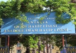 Antalya'ya 3. İmam hatip geliyor
