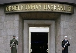 Genelkurmay: Subaylara darbe yapma dersi verilmiyor