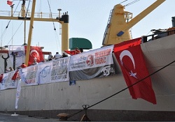 'İnsanlık Ölmedi' Gemisi Somaliye Dün Yolcu Edildi