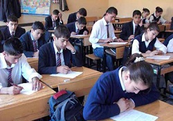 Uzmanlar Uyarıyor : Okul Başarısı İçin Mutlaka Süt İçirin!