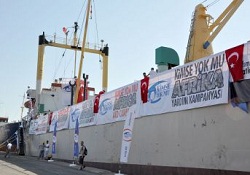 İNSANLIK ÖLMEDİ' isimli 3700 tonluk  gemis Somali’ye