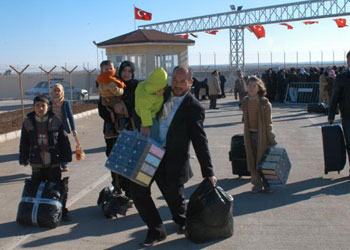Sınırda bayramlaşma başka bayrama kaldı
