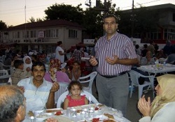 Kadıköy’de Esnaf İftar Yemeği Düzenlendi