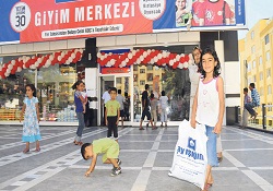 10 bin yetimi, bayram sevincine ortak edecek