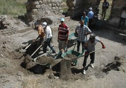 Tarihi Horhor Camii Ayağa Kaldırılıyor