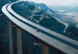 Köprü ve otoyol gelirleri 530 milyonu geçti