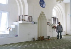 Hayırsever Vatandaşlardan Köy Camii'sine Bakım