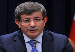 Başbakan Davutoğlu'na kimlik bilgilerinin çalınması soruldu