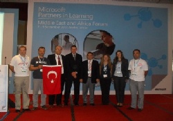 Türk öğretmenlerden uluslararası başarı