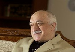 Hocaefendi'ye dua vefanın gereğidir