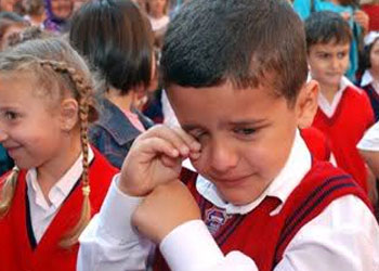 Çocuk okula gitmek istemiyorsa, ne yapmalı?