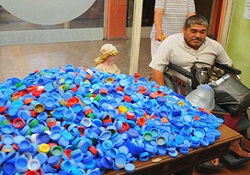 Irak'tan engellilere destek için 10 bin kapak