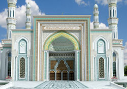 Osmanlı tekniğiyle ihracat yapan kadın