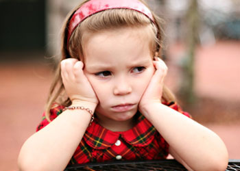 Konuşurken Çocukların Gözlerine Bakın