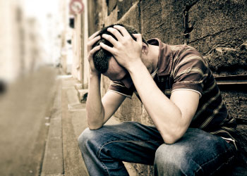 Gençler uyuşmasın diye imece usulü