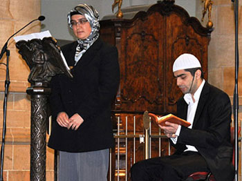 Hollanda'da yasama yılı Kur'an'la başladı