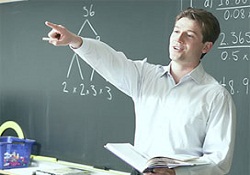 Öğretmenlere tavsiye: Derse gülümseyerek başlayın