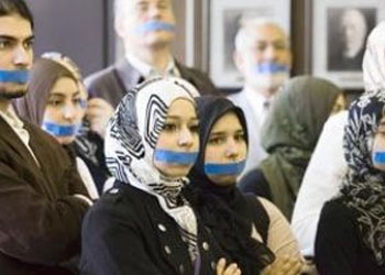 İsrail elçisinin sözünü kesmenin cezası 6 ay