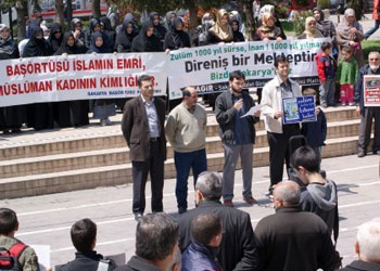 Başörtüsü yasakçılarına müeyyide olmalı